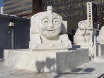 雪像製作トーマス完成２.jpg